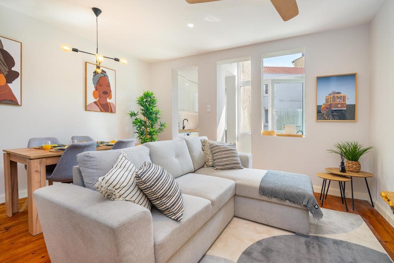 Whome Formosa #2 - Central 2-Bed In Prime Location Perfect To Explore Porto Eksteriør billede
