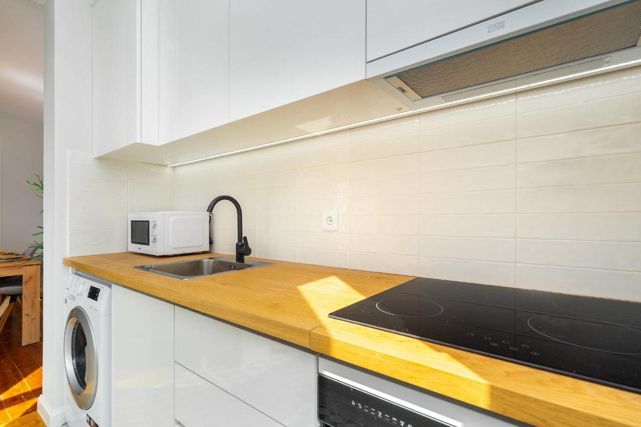 Whome Formosa #2 - Central 2-Bed In Prime Location Perfect To Explore Porto Eksteriør billede